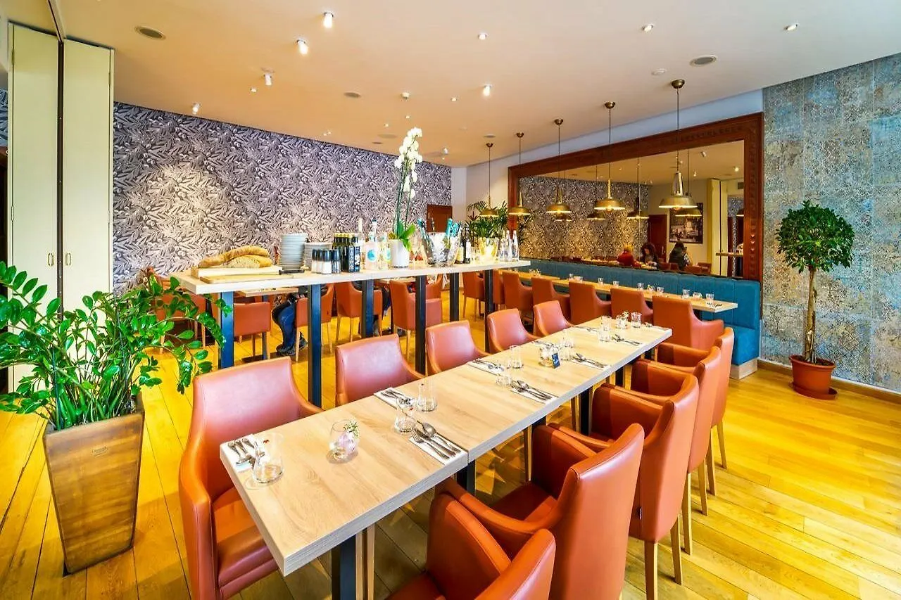Plaza Prague Hotel - Czech Leading Hotels