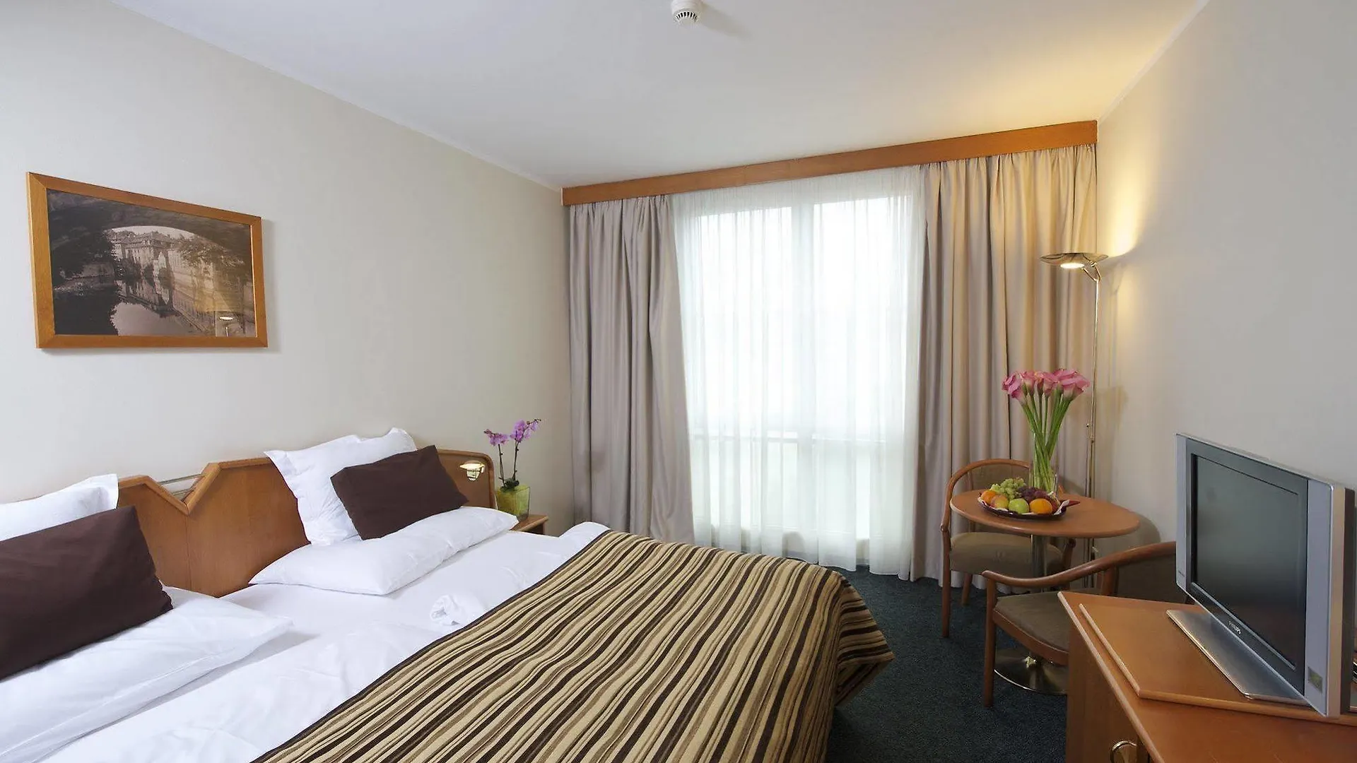Plaza Prague Hotel - Czech Leading Hotels
