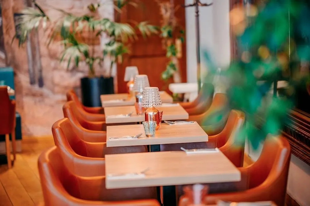 Plaza Prague Hotel - Czech Leading Hotels